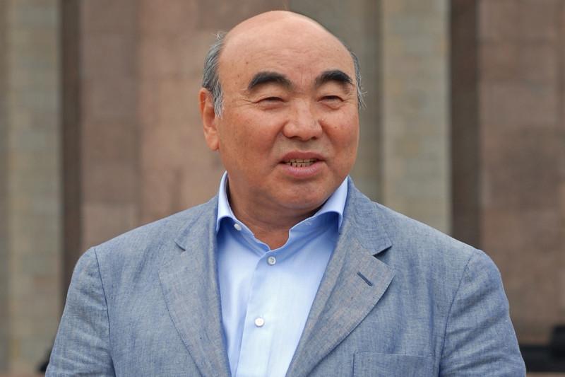 акаев