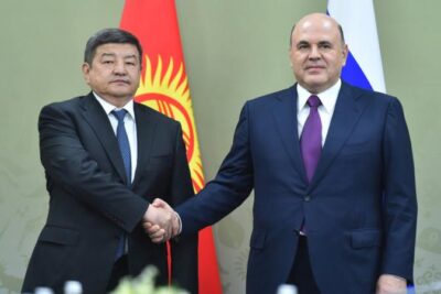 Акылбек Жапаров и Михаил Мишустин