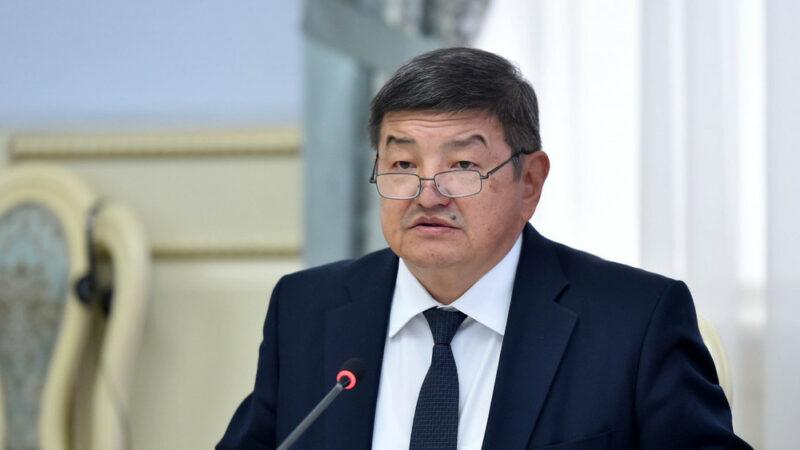 акылбек жапаров