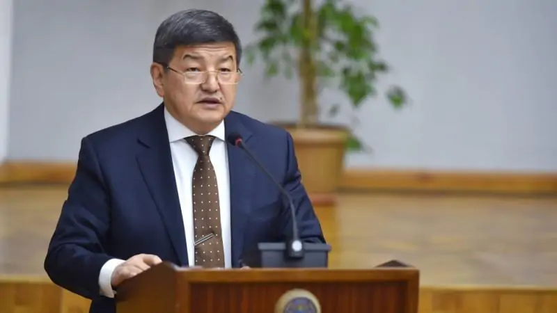 Акылбек Жапаров