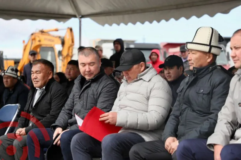 строительство пятизвёздочного отеля «Хан-Тенири»