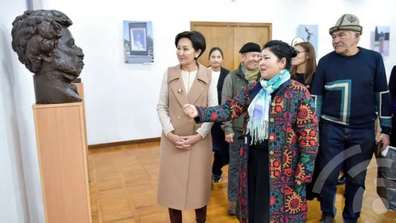 Айгуль Жапарова отметила вклад Тамилы Маматовой в культуру Кыргызстана