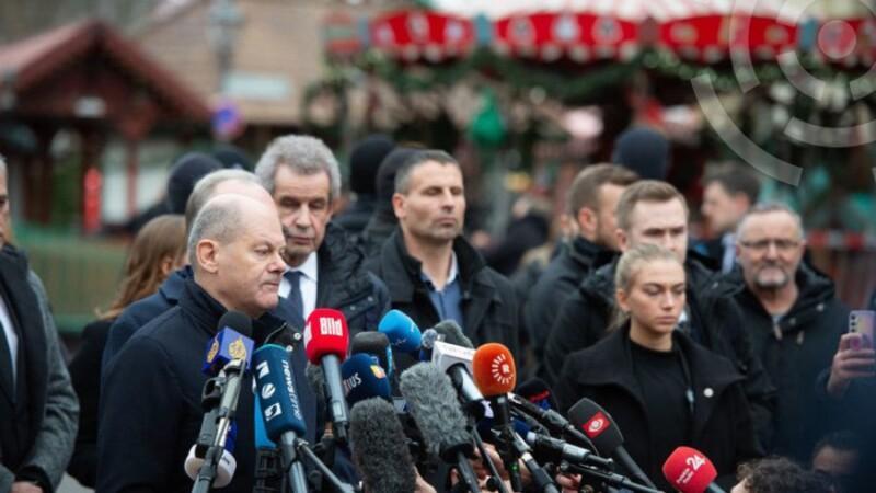 Канцлера Германии освистали на месте трагедии в Магдебурге