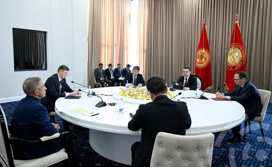 Садыр Жапаров встретился с главой Татарстана Рустамом Миннихановым