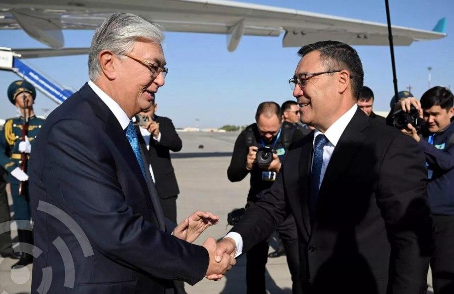 Садыр Жапаров встретил Касым-Жомарта Токаева в аэропорту