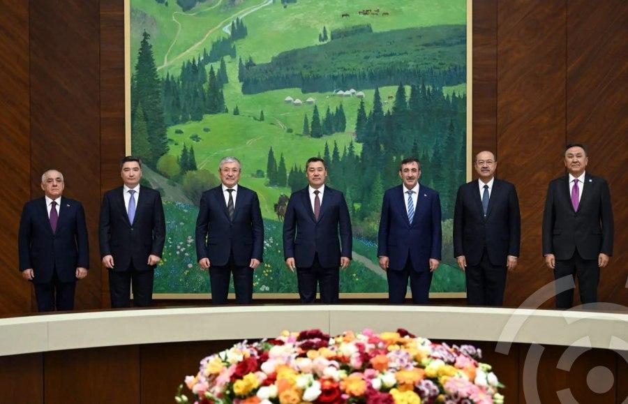 Президент КР Садыр Жапаров принял глав правительств и вице-президента государств-членов Организации тюркских государств.
