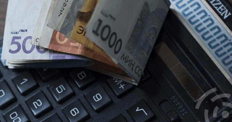 Налоговый вычет хотят увеличить до 1000 сомов — работники сэкономят всего 35 сомов в месяц