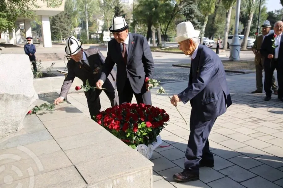 Возложение цветов